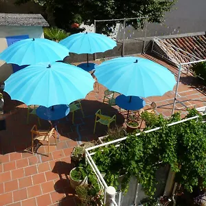 Régina Salon-de-Provence
